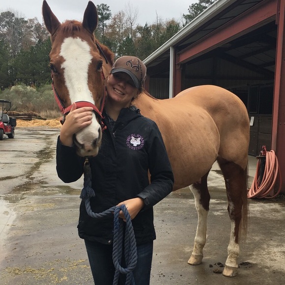 Meet your Posher, Charlotte - Picture 3 of 6